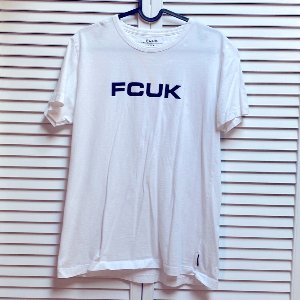 French Connection t shirt size L!❤️